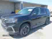 2025 Honda Pilot EX-L с VIN 5FNYG2H49SB002979, выставлен на аукционе IAAI как лот 42571340 с пробегом 10 598 миль миль и . История ставок и продаж доступна на DreamBid. Изображение 17.