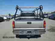 2000 GMC Sierra 1500 SLE с VIN 1GTEK19T5YE409936, выставлен на аукционе Copart как лот 59041535 с пробегом 210 541 миль миль и Списание • Salvage title. История ставок и продаж доступна на DreamBid. Изображение 6.