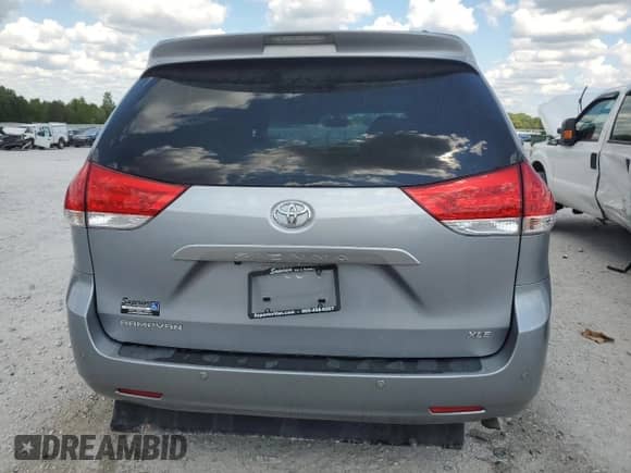 2012 Toyota Sienna XLE with VIN 5TDYK3DC6CS235796, listed as a Copart auction lot 70565525 with 120,990 mi miles and Clean title. Bid and sale history available at DreamBid. Image 6.