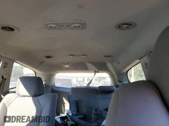 2009 Chevrolet Traverse LS z VIN 1GNEV13D69S110510, wystawiony jako Copart lot #69920525 z przebiegiem Nie podano mil oraz Szkoda całkowita • Salvage title. Historia ofert i sprzedaży dostępna na DreamBid. Obrazek 10.