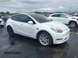 2021 Tesla Model Y Long Range with VIN 5YJYGDEE6MF257567, listed as a IAAI auction lot 43022511 with 50,018 mi miles and . Bid and sale history available at DreamBid. Image 1.
