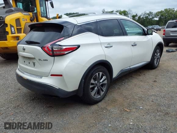 2017 Nissan Murano S with VIN 5N1AZ2MH9HN123120, listed as a IAAI auction lot 43048381 with 91,930 mi miles and . Bid and sale history available at DreamBid. Image 4.