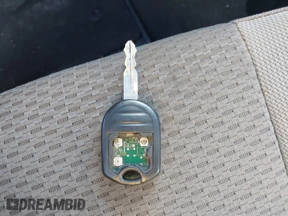 2013 Ford F-150 XLT z VIN 1FTEX1CM0DFB73235, wystawiony jako IAAI lot #43541706 z przebiegiem 313 432 mil mil oraz . Historia ofert i sprzedaży dostępna na DreamBid. Obrazek 11.