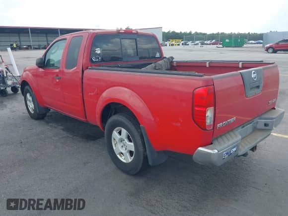 2005 Nissan Frontier SE с VIN 1N6AD06W05C448360, выставлен на аукционе IAAI как лот 42763633 с пробегом 137 420 миль миль и . История ставок и продаж доступна на DreamBid. Изображение 3.