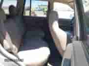 2003 Jeep Grand Cherokee Laredo z VIN 1J4GX48S03C609724, wystawiony jako IAAI lot #42783828 z przebiegiem 226 965 mil mil oraz . Historia ofert i sprzedaży dostępna na DreamBid. Obrazek 8.