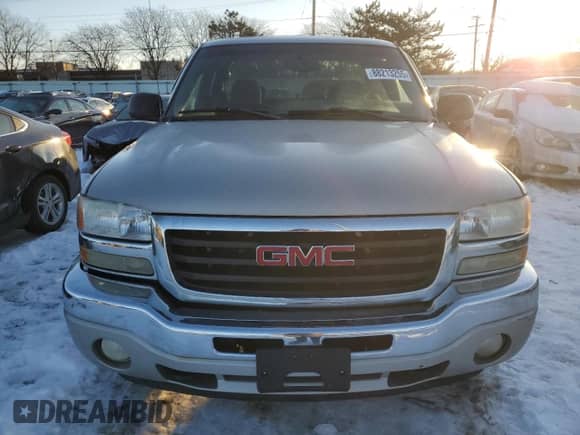 2006 GMC Sierra 1500 SLE1 z VIN 1GTEK19B66Z209712, wystawiony jako Copart lot #88213255 z przebiegiem 237 760 mil mil oraz Czysty tytuł • Clean title. Historia ofert i sprzedaży dostępna na DreamBid. Obrazek 5.