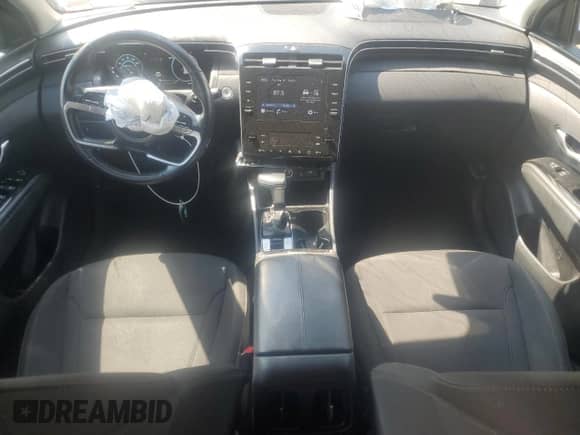 2022 Hyundai Tucson SEL z VIN 5NMJF3AE2NH081993, wystawiony jako Copart lot #68919755 z przebiegiem 88 189 mil mil oraz Czysty tytuł • Clean title. Historia ofert i sprzedaży dostępna na DreamBid. Obrazek 8.