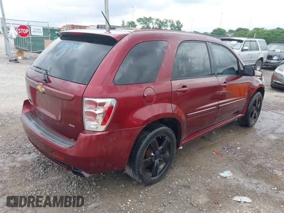 2008 Chevrolet Equinox Sport с VIN 2CNDL737186030861, выставлен на аукционе IAAI как лот 42362001 с пробегом 305 843 миль миль и . История ставок и продаж доступна на DreamBid. Изображение 4.
