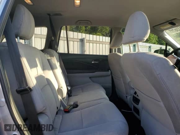 2021 Honda Pilot EX with VIN 5FNYF5H33MB033076, listed as a Copart auction lot 67578945 with 66,575 mi miles and Non repairable. Bid and sale history available at DreamBid. Image 12.