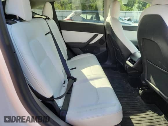 2021 Tesla Model Y Long Range with VIN 5YJYGDEE9MF099385, listed as a Copart auction lot 71878605 with Not provided miles and Salvage title. Bid and sale history available at DreamBid. Image 11.