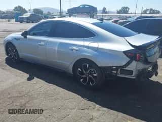 2024 Hyundai Sonata SEL с VIN KMHL64JA6RA390034, выставлен на аукционе IAAI как лот 43095325 с пробегом 13 737 миль миль и . История ставок и продаж доступна на DreamBid. Изображение 3.