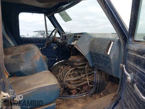 1988 Chevrolet Chevy Van with VIN 1GCEG25H7J7162793, listed as a IAAI auction lot 38337335 with 156,268 mi miles and . Bid and sale history available at DreamBid. Image 5.