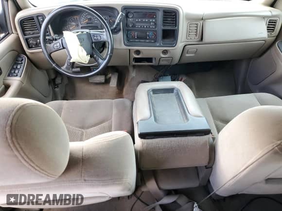 2004 Chevrolet Silverado 2500HD LT3 с VIN 1GCHK23G34F146882, выставлен на аукционе Copart как лот 78837734 с пробегом Не указан миль и Чистый • Clean title. История ставок и продаж доступна на DreamBid. Изображение 8.