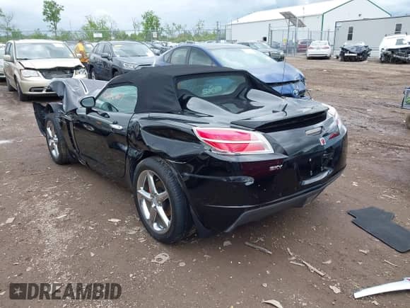 2007 Saturn Sky with VIN 1G8MB35B47Y101636, listed as a IAAI auction lot 42172809 with 51,724 mi miles and . Bid and sale history available at DreamBid. Image 3.
