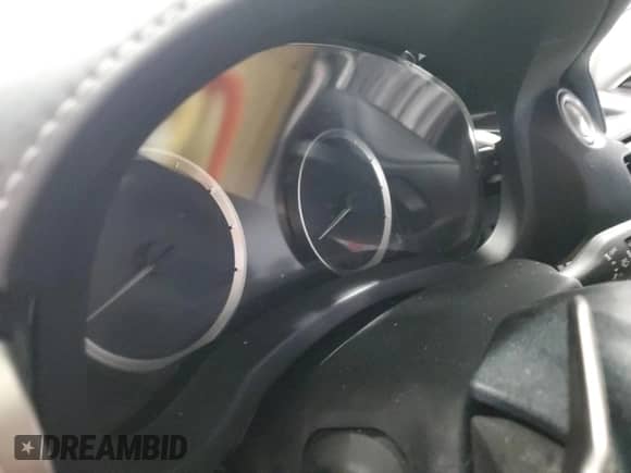 2015 Lexus IS 250 z VIN JTHCF1D2XF5025611, wystawiony jako Copart lot #86468505 z przebiegiem Nie podano mil oraz Szkoda całkowita • Salvage title. Historia ofert i sprzedaży dostępna na DreamBid. Obrazek 9.