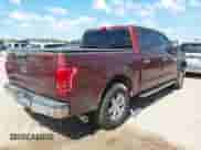 2017 Ford F-150 XLT z VIN 1FTEW1CF9HFA09587, wystawiony jako IAAI lot #43280968 z przebiegiem 137 601 mil mil oraz . Historia ofert i sprzedaży dostępna na DreamBid. Obrazek 4.
