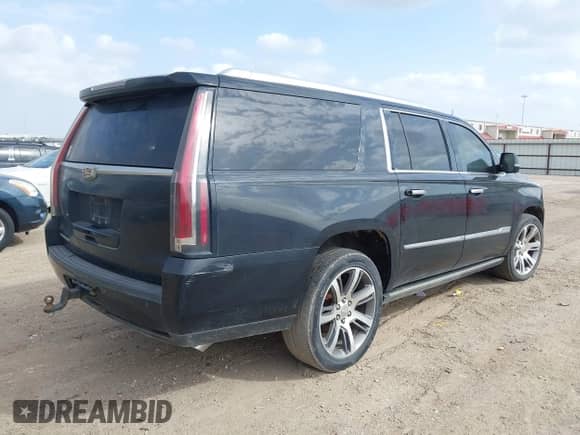 2016 Cadillac Escalade ESV Premium Collection with VIN 1GYS3JKJ4GR257044, listed as a IAAI auction lot 41747244 with 168,140 mi miles and . Bid and sale history available at DreamBid. Image 4.