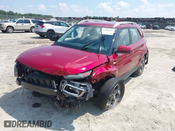 2023 Hyundai Venue SEL с VIN KMHRC8A39PU270560, выставлен на аукционе IAAI как лот 43009813 с пробегом 45 864 миль миль и . История ставок и продаж доступна на DreamBid. Изображение 2.