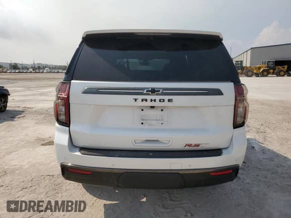 2022 Chevrolet Tahoe RST z VIN 1GNSCRKD2NR169077, wystawiony jako Copart lot #44983695 z przebiegiem 24 649 mil mil oraz Szkoda całkowita • Salvage title. Historia ofert i sprzedaży dostępna na DreamBid. Obrazek 6.