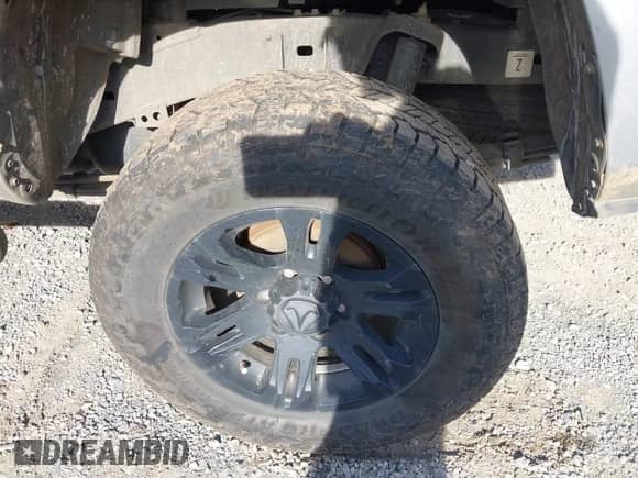 2020 Toyota Tacoma SR с VIN 5TFAX5GN2LX177921, выставлен на аукционе IAAI как лот 43329957 с пробегом 86 168 миль миль и . История ставок и продаж доступна на DreamBid. Изображение 12.