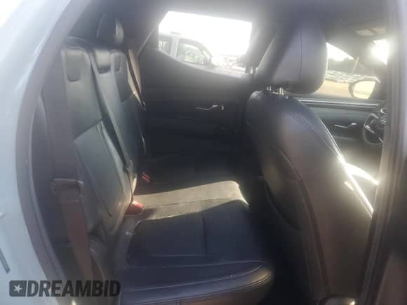 2022 Hyundai Santa Cruz SEL z VIN 5NTJBDAE6NH031670, wystawiony jako Copart lot #80614685 z przebiegiem 59 850 mil mil oraz Czysty tytuł • Clean title. Historia ofert i sprzedaży dostępna na DreamBid. Obrazek 10.