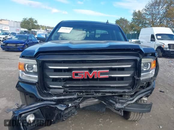 2015 GMC Sierra 1500 SLT z VIN 3GTU2VEC2FG141443, wystawiony jako IAAI lot #43458098 z przebiegiem 141 543 mil mil oraz . Historia ofert i sprzedaży dostępna na DreamBid. Obrazek 12.