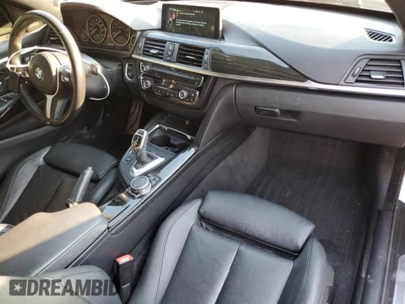 2016 BMW 4 Series 428i xDrive with VIN WBA3N9C52GK250572, listed as a Copart auction lot 68787695 with 75,195 mi miles and Salvage title. Bid and sale history available at DreamBid. Image 8.