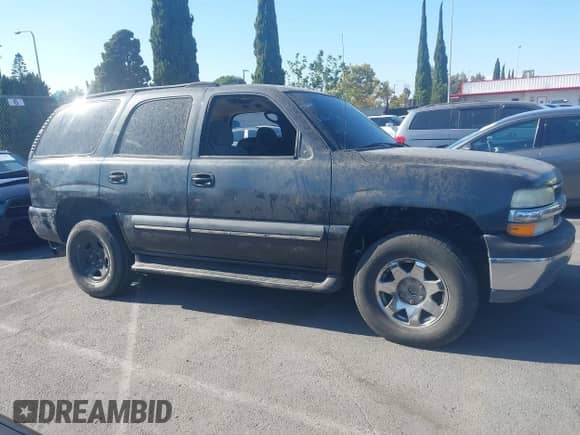2004 Chevrolet Tahoe LS с VIN 1GNEC13V54R138393, выставлен на аукционе IAAI как лот 43075073 с пробегом 193 922 миль миль и . История ставок и продаж доступна на DreamBid. Изображение 13.