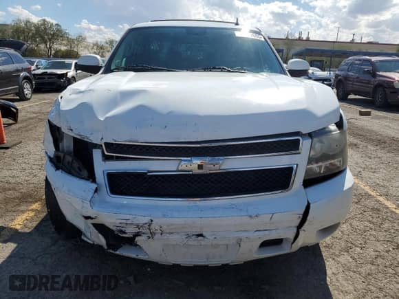 2011 Chevrolet Tahoe LS с VIN 1GNSCAE04BR171967, выставлен на аукционе Copart как лот 84249665 с пробегом 71 510 миль миль и Списание • Salvage title. История ставок и продаж доступна на DreamBid. Изображение 5.