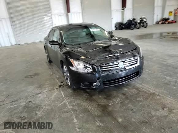 2014 Nissan Maxima SV z VIN 1N4AA5AP3EC474644, wystawiony jako Copart lot #80956595 z przebiegiem 114 077 mil mil oraz Szkoda całkowita • Salvage title. Historia ofert i sprzedaży dostępna na DreamBid. Obrazek 13.
