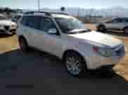 2012 Subaru Forester X Premium z VIN JF2SHBDC8CH436555, wystawiony jako Copart lot #83978195 z przebiegiem 139 737 mil mil oraz Szkoda całkowita • Salvage title. Historia ofert i sprzedaży dostępna na DreamBid. Obrazek 4.