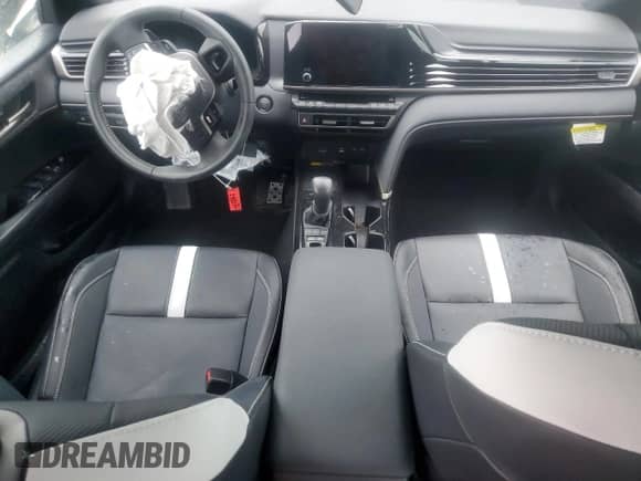 2025 Toyota Camry LE with VIN 4T1DAACK5SU570424, listed as a Copart auction lot 80107055 with Not provided miles and Non repairable. Bid and sale history available at DreamBid. Image 8.