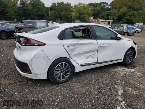 2021 Hyundai Ioniq SE z VIN KMHC75LJ3MU079152, wystawiony jako Copart lot #80184135 z przebiegiem 63 963 mil mil oraz Szkoda całkowita • Salvage title. Historia ofert i sprzedaży dostępna na DreamBid. Obrazek 3.