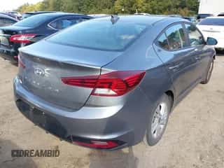 2019 Hyundai Elantra Limited with VIN KMHD84LF9KU836415, listed as a IAAI auction lot 43393146 with 72,003 mi miles and . Bid and sale history available at DreamBid. Image 4.