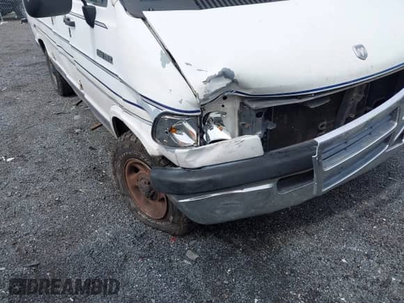 1994 Dodge Cargo с VIN 2B6HB21YXRK101575, выставлен на аукционе IAAI как лот 42268587 с пробегом 171 206 миль миль и . История ставок и продаж доступна на DreamBid. Изображение 6.