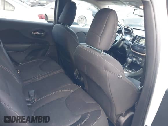 2016 Jeep Cherokee Latitude с VIN 1C4PJMCB7GW118036, выставлен на аукционе IAAI как лот 41232593 с пробегом 114 880 миль миль и . История ставок и продаж доступна на DreamBid. Изображение 8.