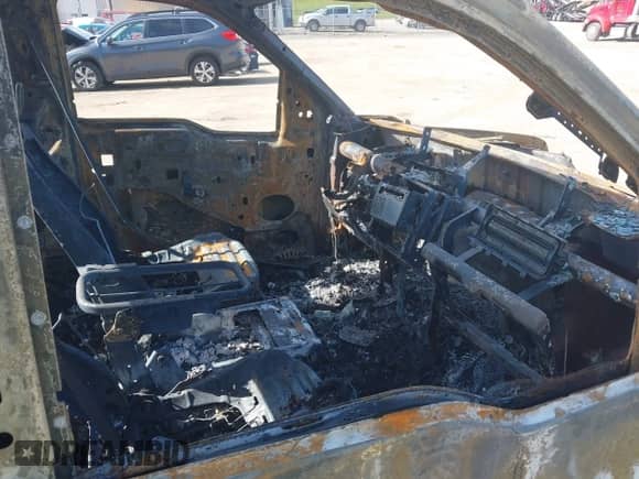 2010 Ford F-150 XL с VIN 1FTEX1E86AFC28427, выставлен на аукционе IAAI как лот 42059460 с пробегом Не указан миль и . История ставок и продаж доступна на DreamBid. Изображение 5.