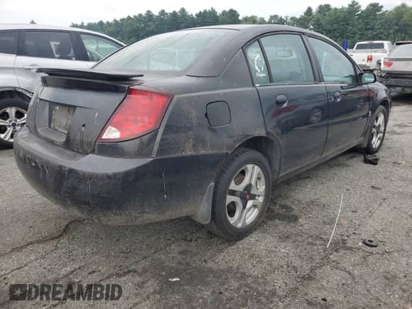 2004 Saturn ION ION 3 with VIN 1G8AL52F84Z208701, listed as a Copart auction lot 66760355 with 137,365 mi miles and Clean title. Bid and sale history available at DreamBid. Image 3.