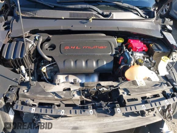 2019 Jeep Compass Limited with VIN 3C4NJDCB3KT842909, listed as a IAAI auction lot 43338860 with 100,667 mi miles and . Bid and sale history available at DreamBid. Image 10.