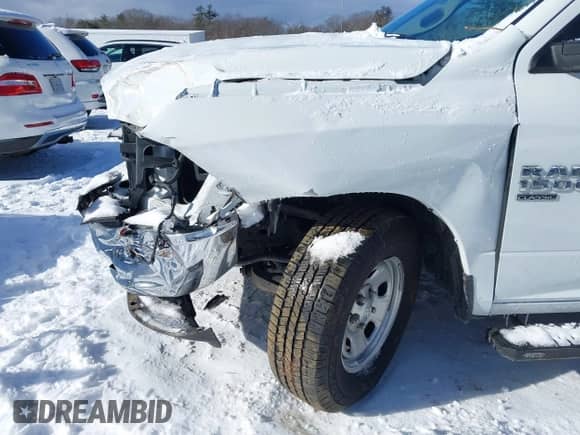 2022 Ram 1500 Tradesman с VIN 3C6JR6DG4NG412663, выставлен на аукционе IAAI как лот 41519632 с пробегом 16 286 миль миль и . История ставок и продаж доступна на DreamBid. Изображение 17.