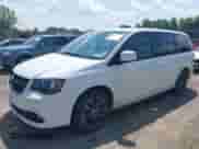 2018 Dodge Grand Caravan SE with VIN 2C4RDGBG9JR215169, listed as a IAAI auction lot 42734736 with 155,527 mi miles and . Bid and sale history available at DreamBid. Image 2.