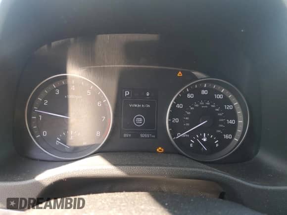 2017 Hyundai Elantra Limited z VIN KMHD84LF5HU252411, wystawiony jako Copart lot #89833725 z przebiegiem 92 691 mil mil oraz Szkoda całkowita • Salvage title. Historia ofert i sprzedaży dostępna na DreamBid. Obrazek 9.