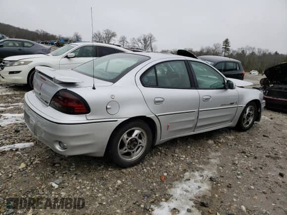 2001 Pontiac Grand Am GT1 с VIN 1G2NV52E31C236580, выставлен на аукционе Copart как лот 83085894 с пробегом 114 381 миль миль и Списание • Salvage title. История ставок и продаж доступна на DreamBid. Изображение 3.
