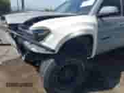 2019 Toyota Tacoma SR5 с VIN 3TMAZ5CN3KM104450, выставлен на аукционе IAAI как лот 43054667 с пробегом 124 554 миль миль и . История ставок и продаж доступна на DreamBid. Изображение 6.