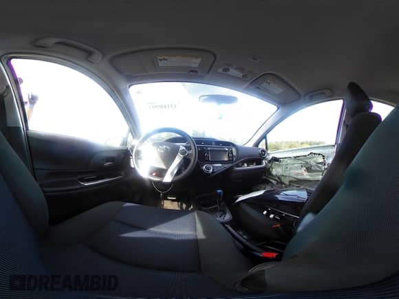 2015 Toyota Prius One z VIN JTDKDTB37F1102338, wystawiony jako IAAI lot #43160997 z przebiegiem 105 779 mil mil oraz . Historia ofert i sprzedaży dostępna na DreamBid. Obrazek 18.