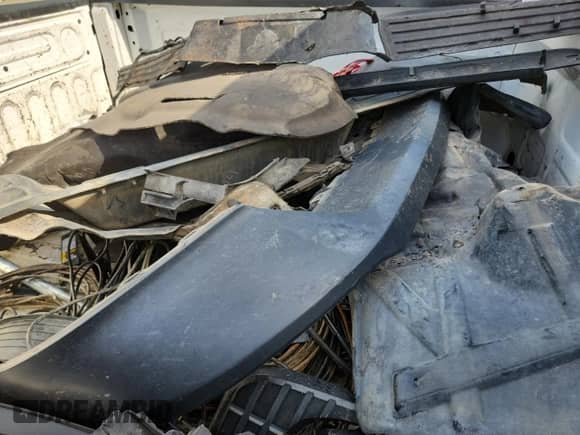 2016 Ram 1500 Tradesman z VIN 3C6RR6KT9GG363966, wystawiony jako Copart lot #84045365 z przebiegiem Nie podano mil oraz Szkoda całkowita • Salvage title. Historia ofert i sprzedaży dostępna na DreamBid. Obrazek 12.