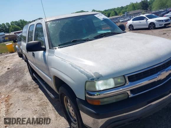 2006 Chevrolet Suburban LS 1WT с VIN 1GNEC16Z76J135382, выставлен на аукционе IAAI как лот 42142333 с пробегом 224 806 миль миль и . История ставок и продаж доступна на DreamBid. Изображение 1.