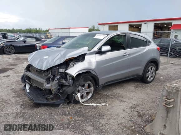2022 Honda HR-V LX с VIN 3CZRU5H34NM723033, выставлен на аукционе IAAI как лот 43202425 с пробегом Не указан миль и . История ставок и продаж доступна на DreamBid. Изображение 17.