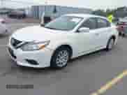 2016 Nissan Altima S z VIN 1N4AL3APXGN319529, wystawiony jako IAAI lot #42884206 z przebiegiem 153 532 mil mil oraz . Historia ofert i sprzedaży dostępna na DreamBid. Obrazek 2.