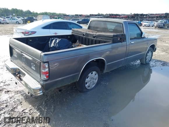 1987 Chevrolet S-10 2WD с VIN 1GCCS14R8H2155000, выставлен на аукционе IAAI как лот 42835620 с пробегом 161 331 миль миль и . История ставок и продаж доступна на DreamBid. Изображение 4.